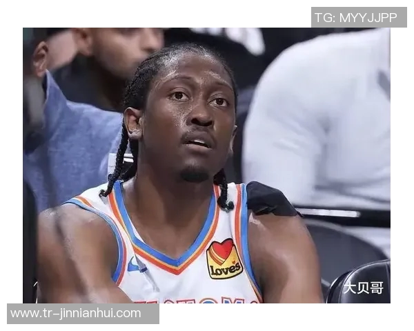 爱德华兹单节狂砍17分全场30分助球队掀起胜利浪潮